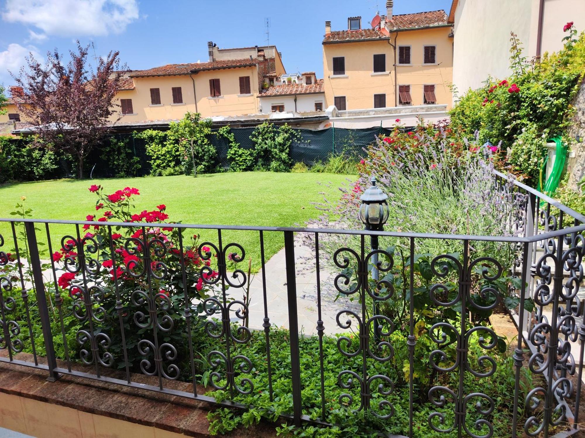 Ferienwohnung Casa Di Pietro Aretino, Arezzo Centro Storico 4-8 Letti Exterior foto